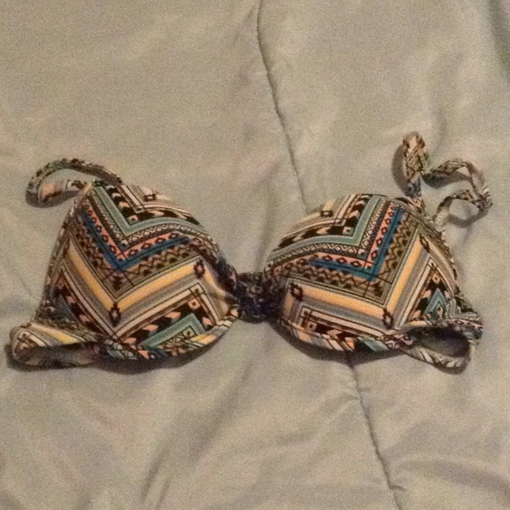 Bathing suit top